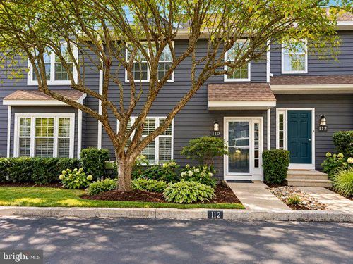 110 Whistling Swan Ln, DOWNINGTOWN, PA, 19335-4553 | Card Image