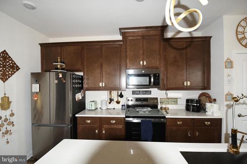 master-bedroom-5937 Northwest Drive, HYATTSVILLE, MD, 20782 | Card Image