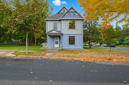 902 22nd Ave N, Minneapolis, MN, 55411-2628 | Card Image