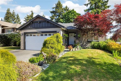 1054 Southwood Dr, Nanaimo, BC, V9R0B2 | Card Image