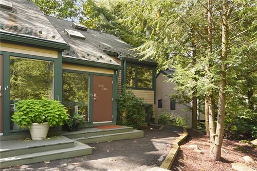 540 Laurel Pond, Farmington, PA, 15437 | Card Image