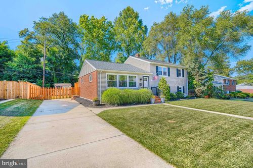 8 Ridgefield Rd, Lutherville Timonium, MD, 21093-6316 | Card Image
