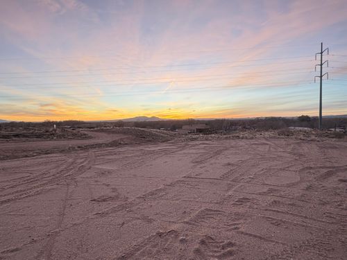9 Loma Cordorniz, Peralta, NM, 87042-8901 | Card Image