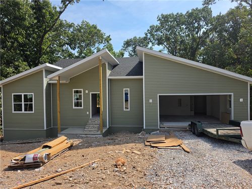 19 Whithorn Dr, Bella Vista, AR, 72715-4722 | Card Image