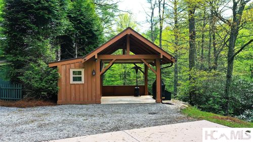 60 Bartram Trail Ln, Scaly Mountain, NC, 28775-6616 | Card Image