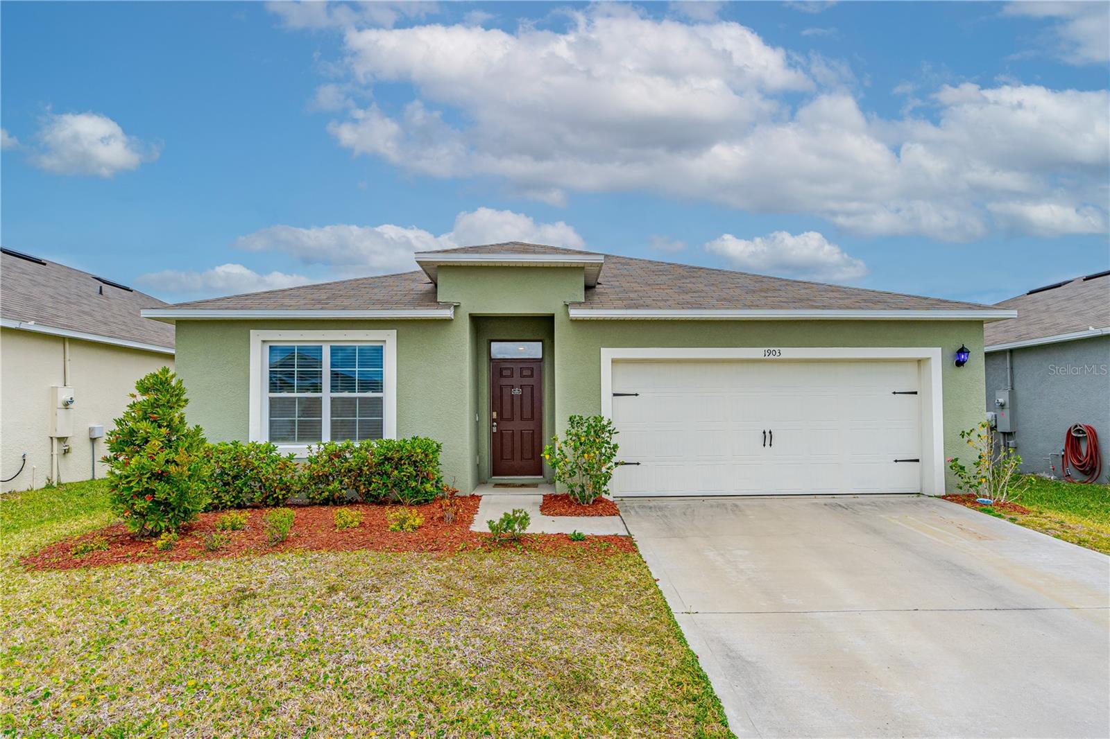 Hollybrooke Rd, Edgewater, FL 32141