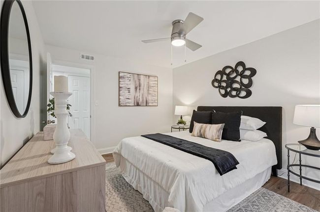 APT-301 - 1166 Booth Rd Sw, Condo with 2 bedrooms, 2 bathrooms and null parking in Marietta GA | Image 29