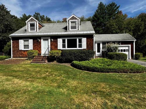 10 Whittier St, Dover, NH, 03820-2634 | Card Image