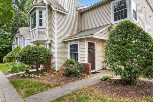 apt-j-107 Marshall Way, Williamsburg, VA, 23185-2975 | Card Image