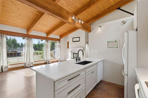 1425 Benzon Cres, Errington, BC, V0R1V0 | Card Image