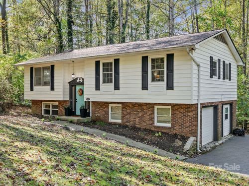 155 Timberlane Dr, Etowah, NC, 28729-9794 | Card Image