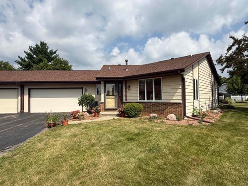 1607 Holly Dr, Janesville, WI, 53546-1481 | Card Image