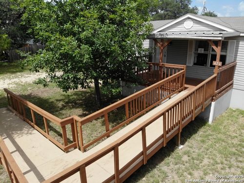 471 Private Road 1519, Bandera, TX, 78003-4639 | Card Image