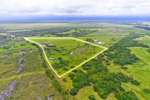 93-7015 Kamaoa Rd, Naalehu, HI, 96772 | Card Image