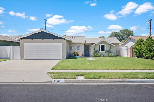 1131 W Beacon Ave, Anaheim, CA, 92802-1811 | Card Image