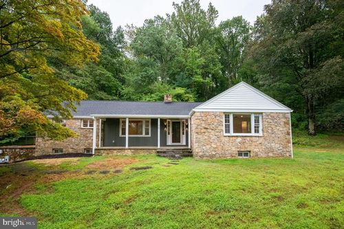 270 Jug Hollow Rd, PHOENIXVILLE, PA, 19460-2735 | Card Image