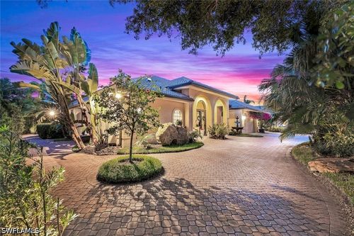 2039 Imperial Cir, NAPLES, FL, 34110-1036 | Card Image
