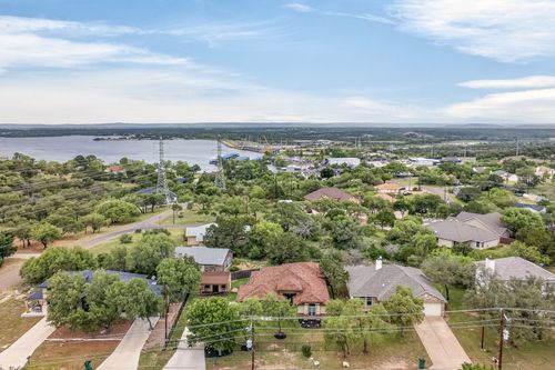212 Knights Row Row, Cottonwood Shores, TX, 78657 | Card Image
