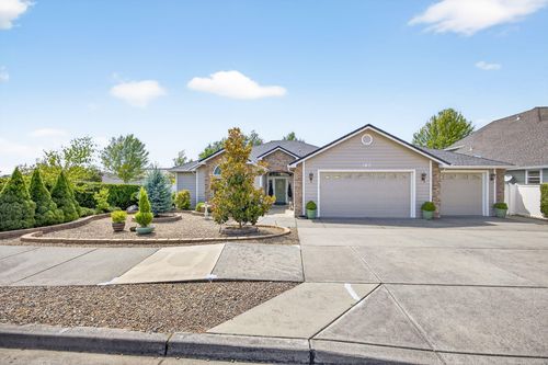 362 Leandra Ln, Eagle Point, OR, 97524-6623 | Card Image