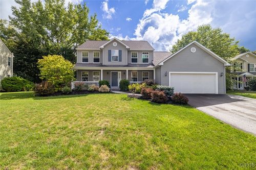 402 Hunt Dr, Fayetteville, NY, 13066-1257 | Card Image