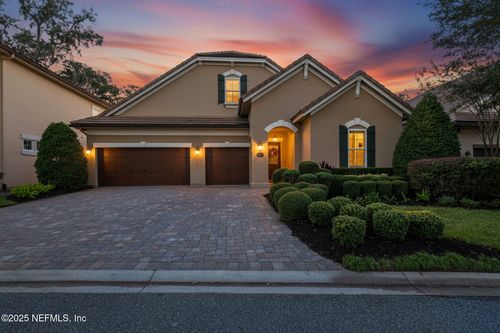 1363 Heritage Manor Dr, Jacksonville, FL, 32207-7625 | Card Image
