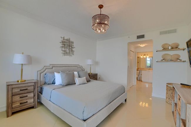 603 - 804 E Windward 603 Way, Condo with 2 bedrooms, 2 bathrooms and null parking in Lantana FL | Image 14