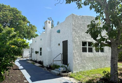719 Briggs St, West Palm Beach, FL, 33405-2531 | Card Image