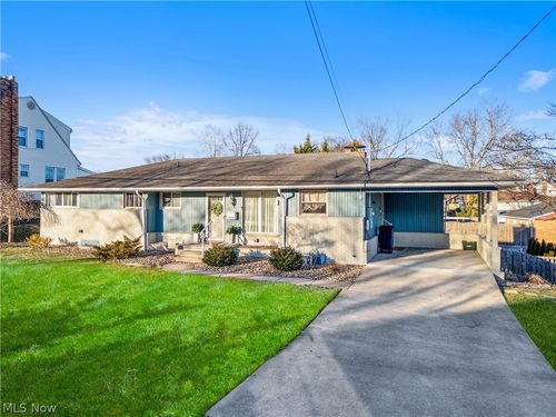 3206 Fairview Ave, Parkersburg, WV, 26104-2112 | Card Image