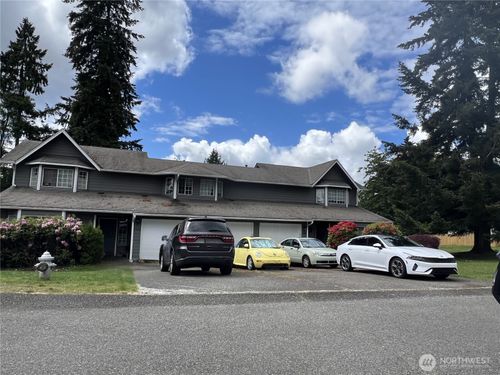 13908 107th Avenue Ct, Puyallup, WA, 98374-3852 | Card Image