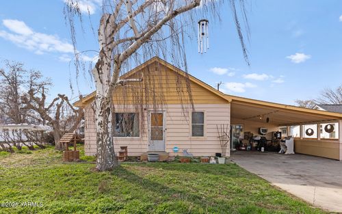 2810 2nd St, Union Gap, WA, 98903-1711 | Card Image