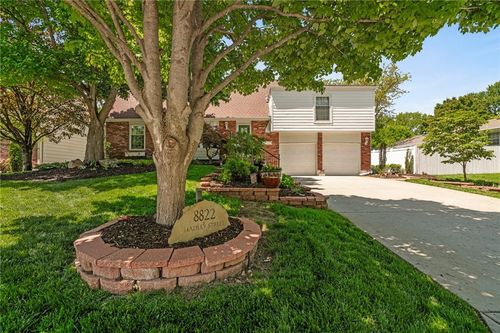 8822 Hadley St, Overland Park, KS, 66212-2953 | Card Image