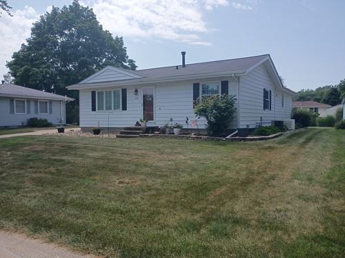1005 16th Street, Rapids City, IL, 61275 | Card Image