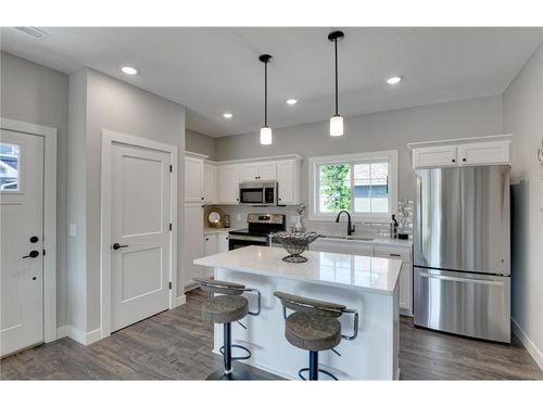 22286 Lilac Ln, Forest Lake, MN, 55025-5119 | Card Image