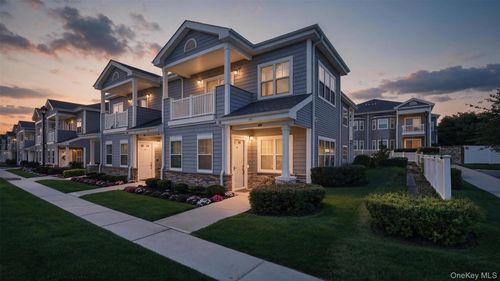 63 Winter Place, Huntington, NY, 11731 | Card Image