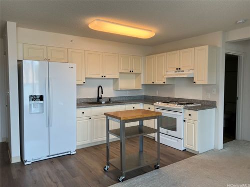 apt-2004-801 South St, Honolulu, HI, 96813-5926 | Card Image