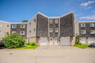 35 - 60 Elmsdale Dr, Condo with 3 bedrooms, 2 bathrooms and 2 parking in Kitchener ON | Image 1