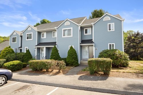 24-24 Stoneheights Dr, Waterford, CT, 06385-1934 | Card Image