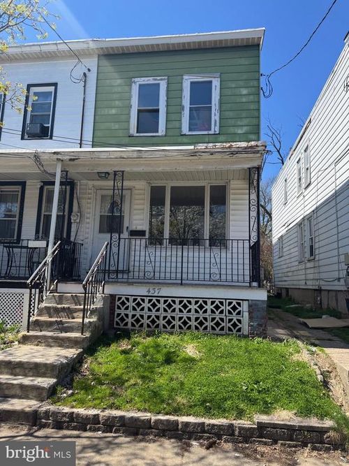437 Home Ave, TRENTON, NJ, 08611-3101 | Card Image