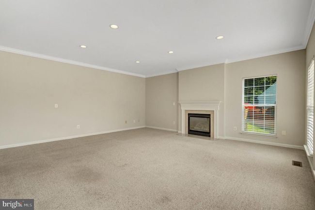 8437 Summer Breeze Pl, House other with 5 bedrooms, 4 bathrooms and null parking in MANASSAS VA | Image 26