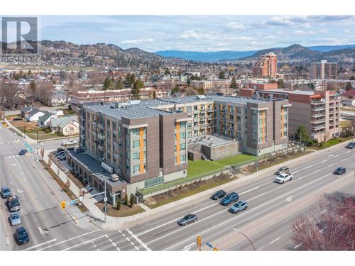 441-925 Leon Ave, Kelowna, BC, V1Y0E5 | Card Image