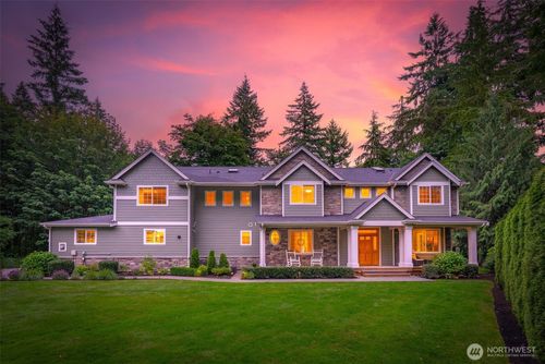 20030 166th Ave Ne, Woodinville, WA, 98072-7005 | Card Image