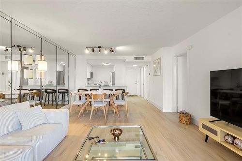 apt-2p-2000 S Ocean Blvd, Pompano Beach, FL, 33062-8025 | Card Image