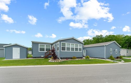 8551 Boyer Dr, Willis, MI, 48191-1009 | Card Image