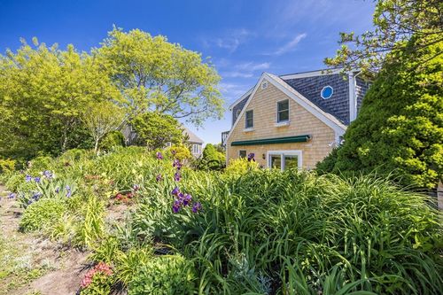 4-20 Conwell St, Provincetown, MA, 02657-1590 | Card Image