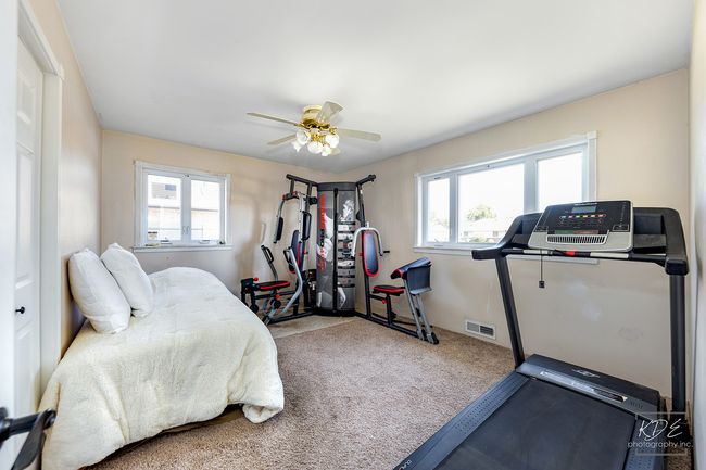 9236 Pembroke Ln, House other with 4 bedrooms, 3 bathrooms and 2 parking in Bridgeview IL | Image 21