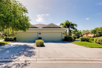 2567 Cortenova Ct Venice FL | Image 2