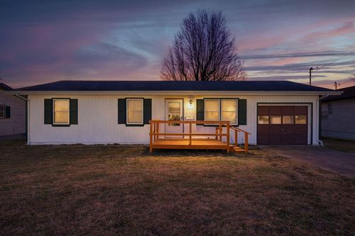 2316 W Page St, Springfield, MO, 65802-4936 | Card Image