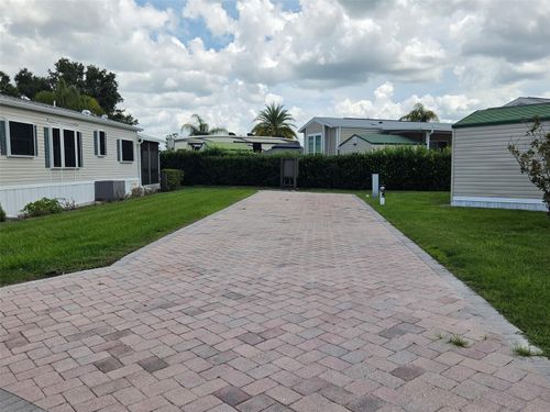 2408 Citrus Tree Rd, CLERMONT, FL, 34714-6330 | Card Image