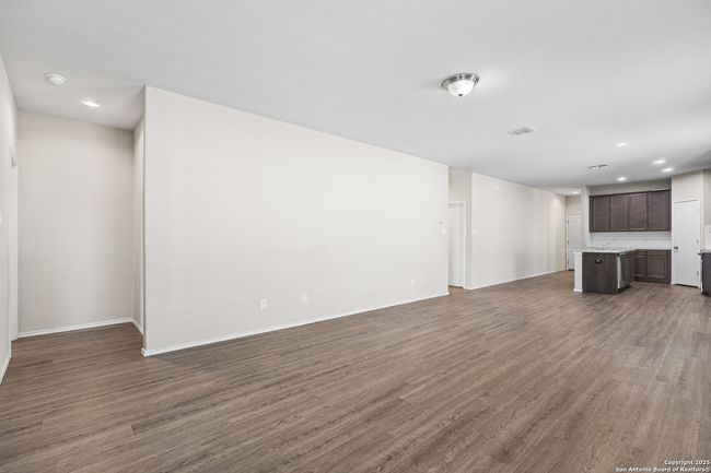 7175 Lunar Eclipse, House other with 3 bedrooms, 2 bathrooms and null parking in Converse TX | Image 10