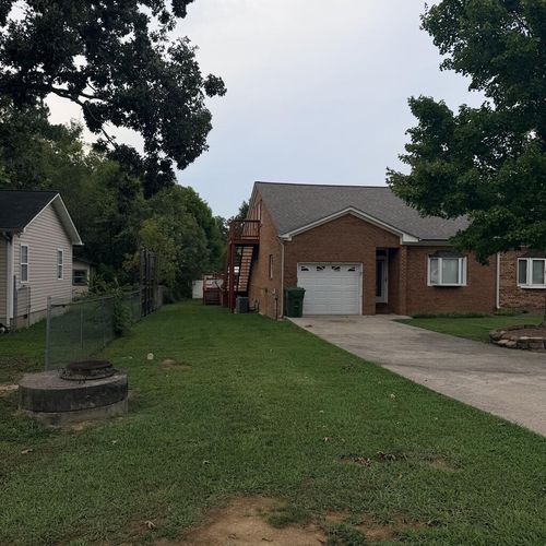 309 W Cherokee St, Chatsworth, GA, 30705-2403 | Card Image